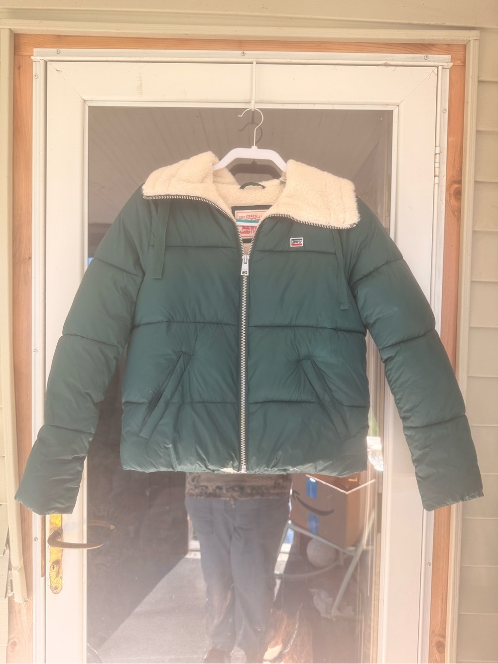 Levi puffer jacket